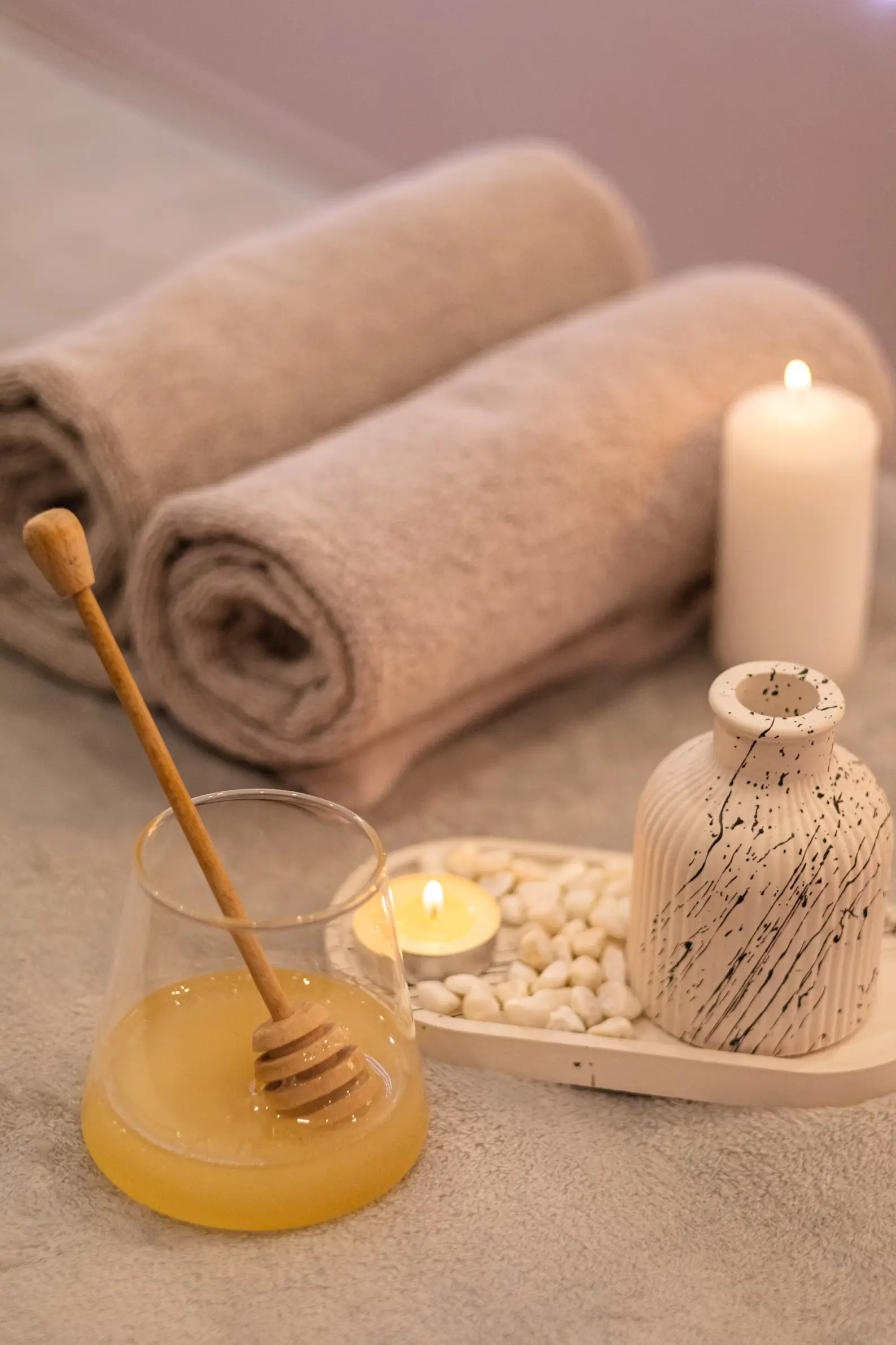 lady in a stone massage